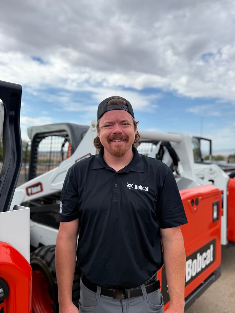 Bobcat-Certified Technicians
